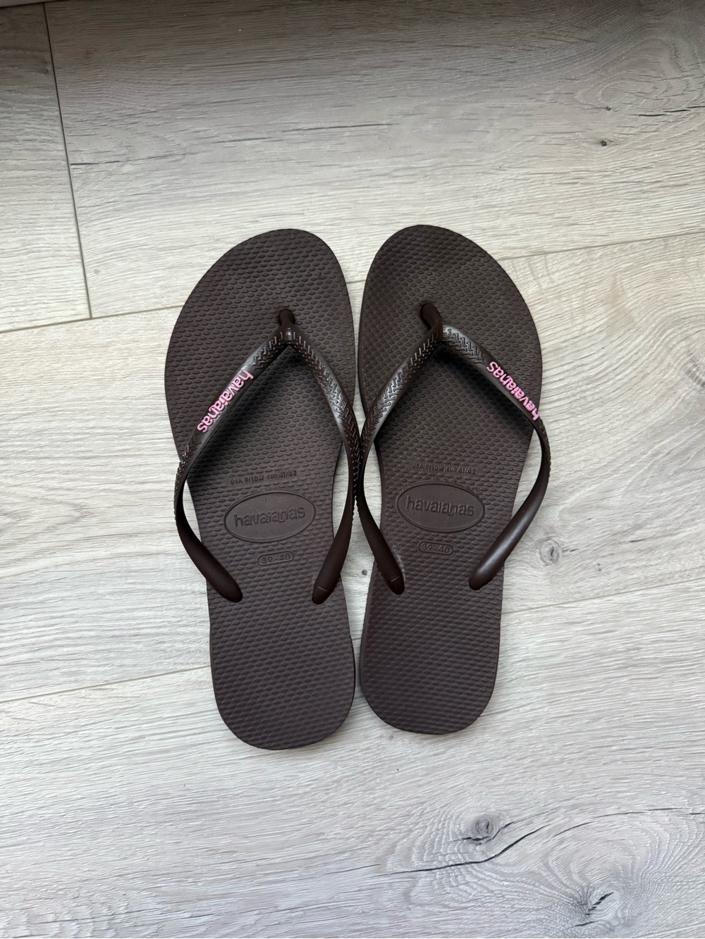 Havaianas Brown Slim Flip Sandals with Pink Logo